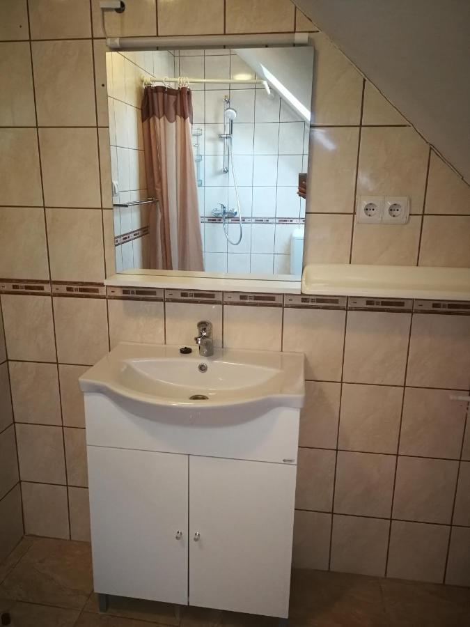 Livia Apartman Bük 外观 照片
